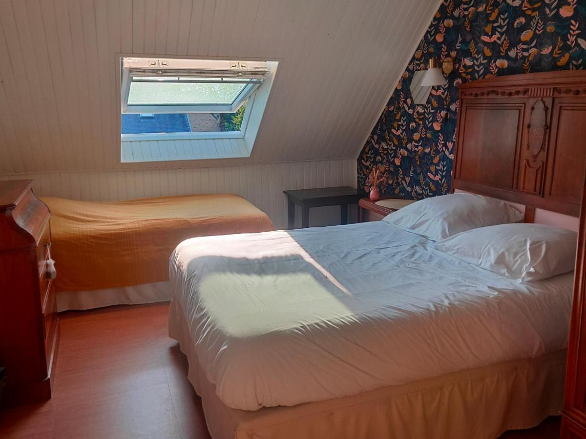 Chambres D'Hotes Et Gite D'Etape Avel Glaz Morlaix Habitación foto